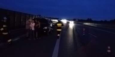 Pożar samochodu na autostradzie A2